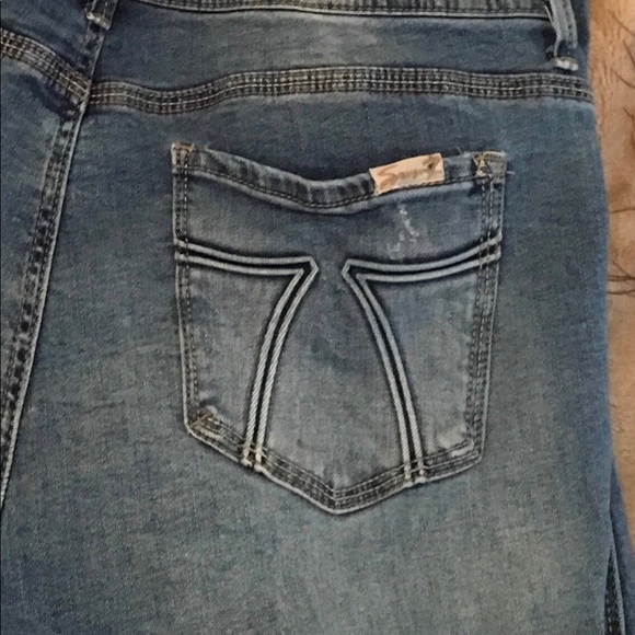 Seven7 Distressed Legging Jeans Size 14 - Picture 5 of 7